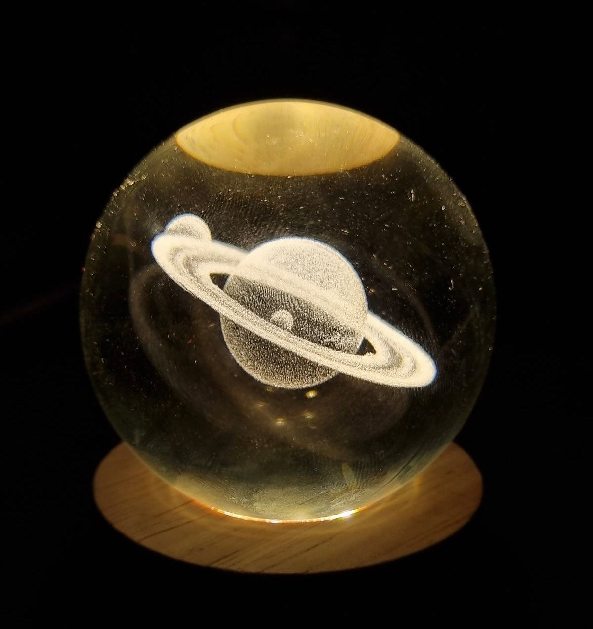 3D Planetary Crystal Ball Night Lamp with Wooden Base – Astronaut Space Decor