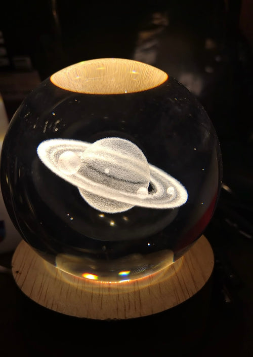 3D Planetary Crystal Ball Night Lamp with Wooden Base – Astronaut Space Decor