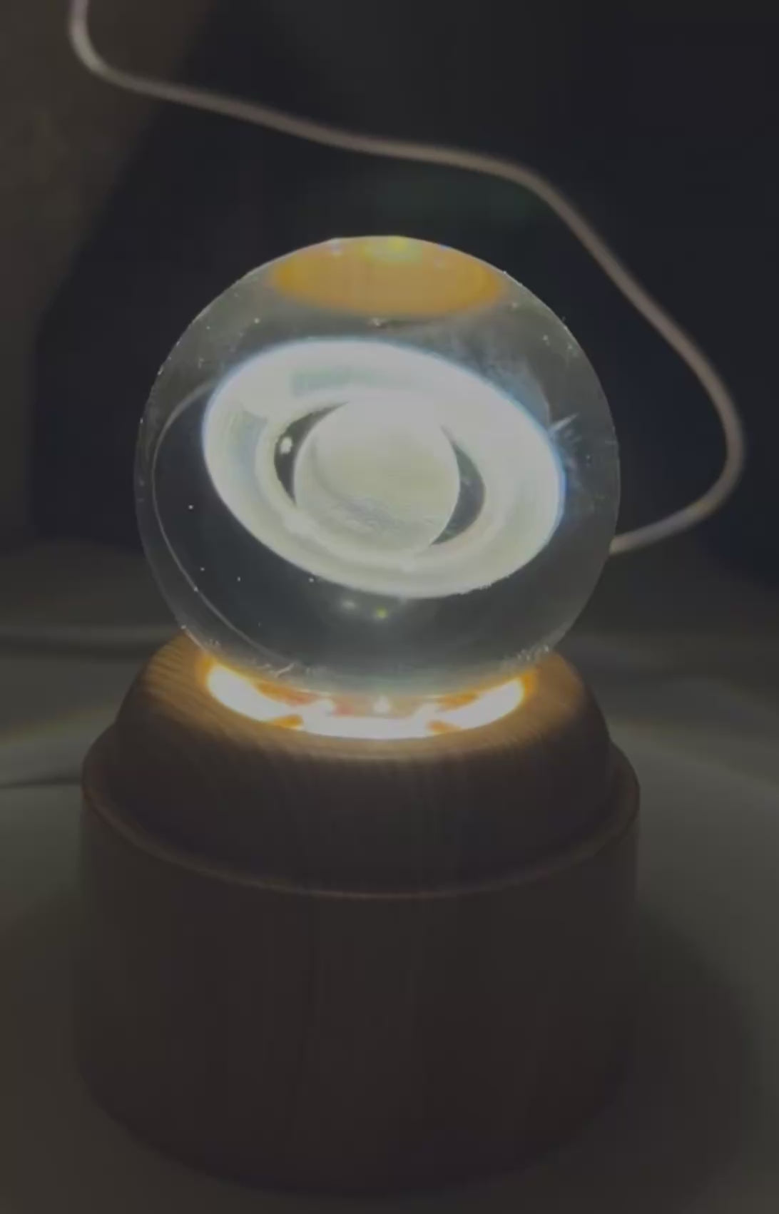3D Planetary Crystal Ball Night Lamp with Wooden Base – Astronaut Space Decor
